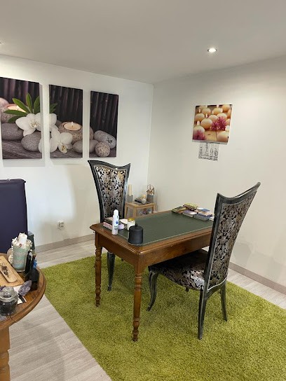 Cabinet De Voyance Clelya Eva, Voyant à Toul