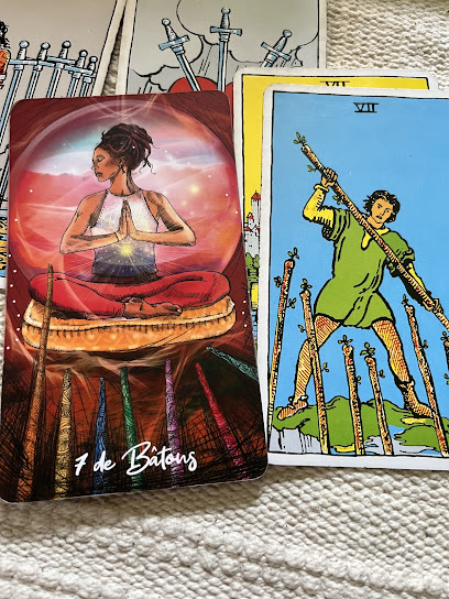Tarot Balance, Voyant à Espinasse