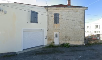 Isabelle FOUGERAT, Voyant à Villeneuve-la-Comtesse