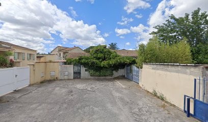 Laure, Voyant à Vauvert