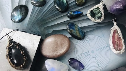 Sandie - Médium, Voyant à Puygiron