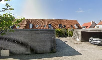 Sandy Medium, Voyant à Wimille