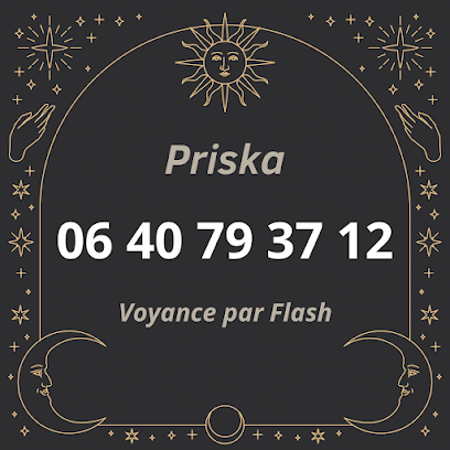 Voyance Par Flash - Médium - Cartomancie (Priska - Voyante), Voyant à Saint-Sauveur-le-Vicomte