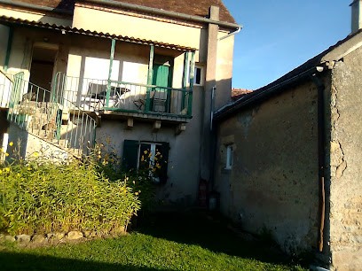 AMBRE, Voyant à Verneuil