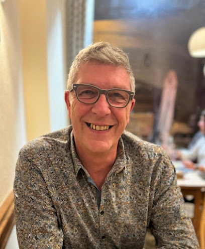 Serge Fige, Voyant à Saint-Laurent-du-Var