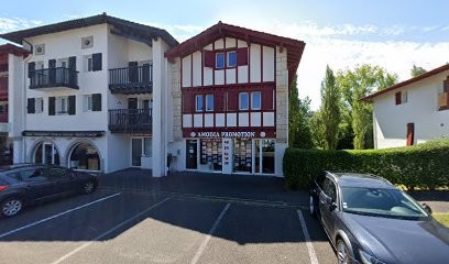 Sebe Danielle, Voyant à Urrugne